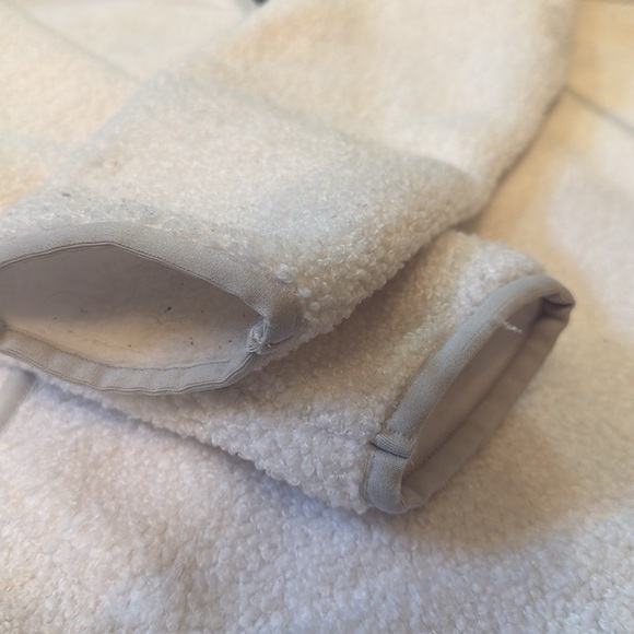 Under Armour Half-Zip Fleece Pullover - Picture 5 of 7